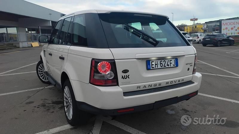 Second-hand Land Rover Range Rover Sport SE 245 CP (180 kW) 2009 Alb SUV