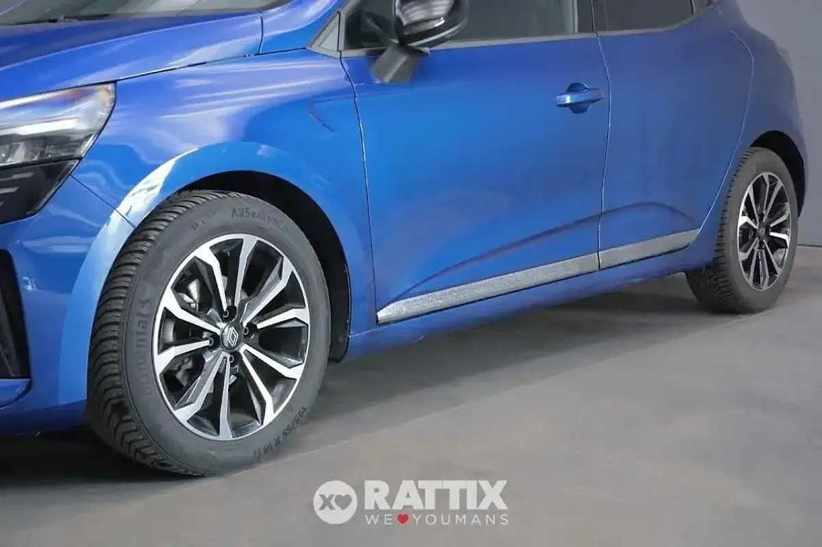 Usata Renault Clio Techno 91 CV (66 kW) 2025 Blu Utilitaria