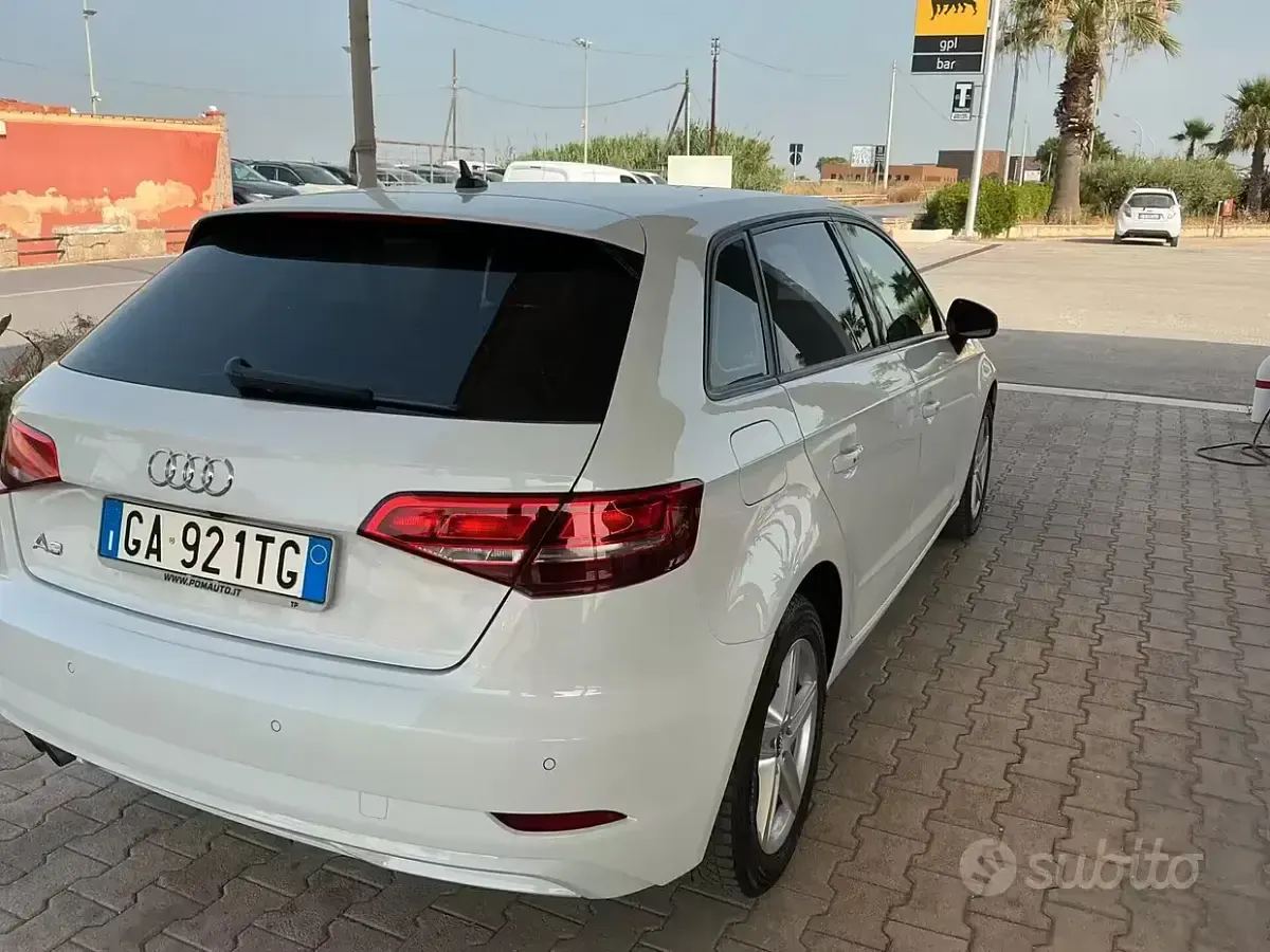 Usata Audi A3 Design 150 CV (110 kW) 2020 Bianco Berlina