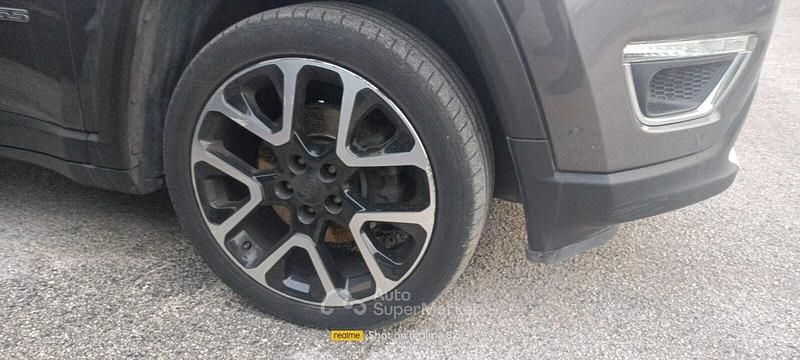 Usata Jeep Compass Limited 121 CV (88 kW) 2021 Gray SUV