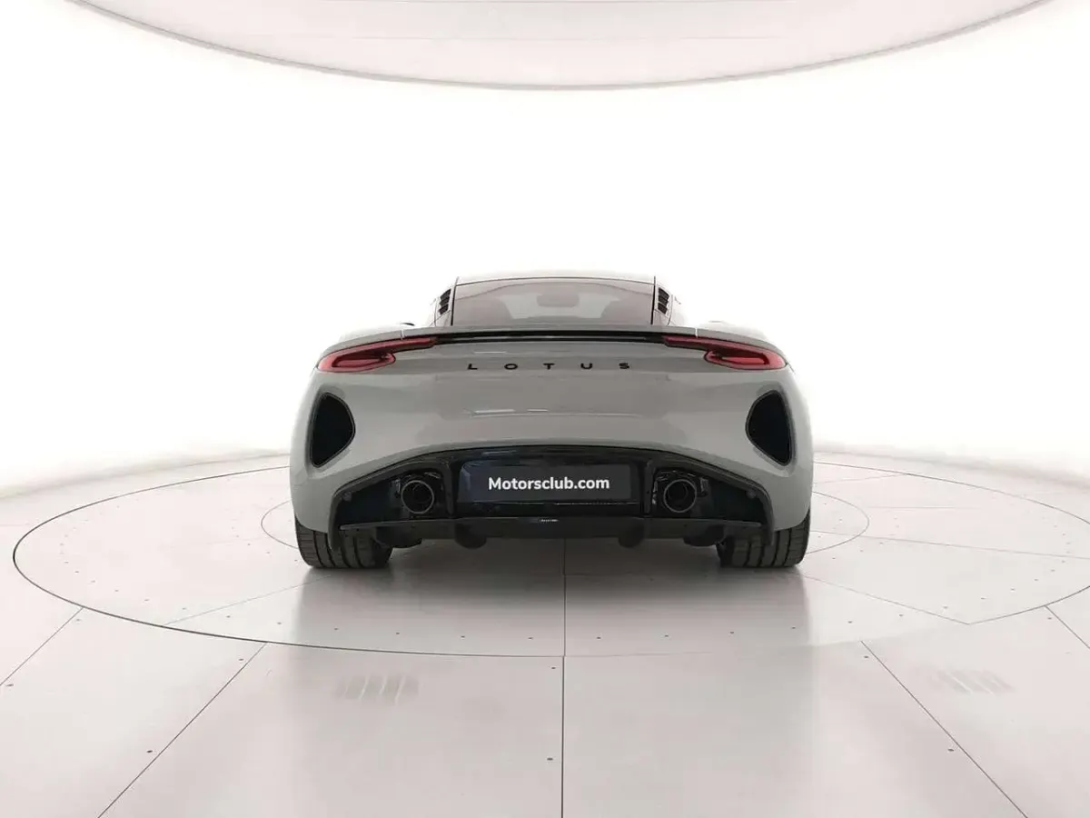 Nuova Lotus Emira 364 CV (267 kW) 2026 Grigio Coupé