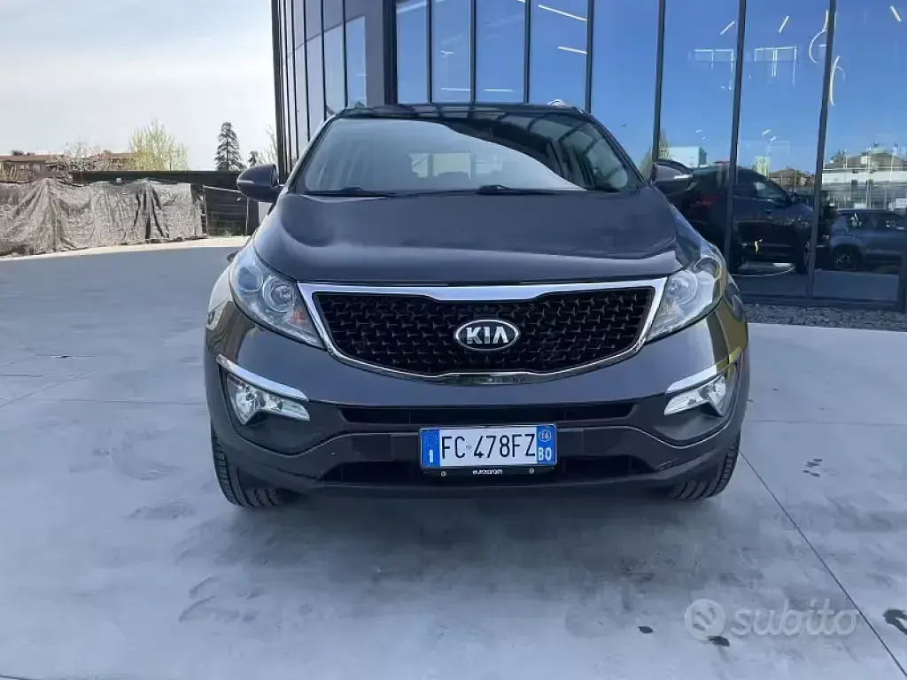 Usata Kia Sportage 116 CV (85 kW) 2016 Grigio SUV