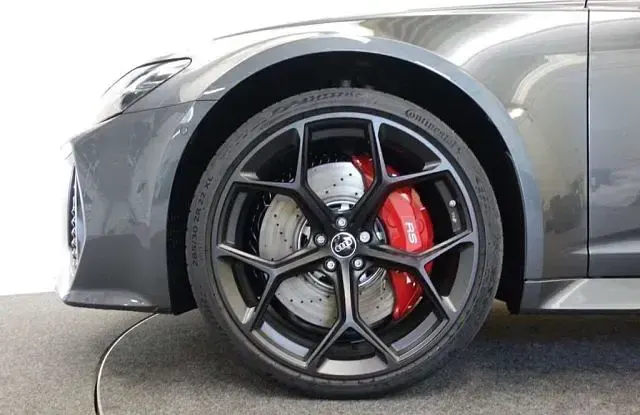 Usata Audi RS6 Performance 630 CV (463 kW) 2025 Azzurro metallizzato Station wagon