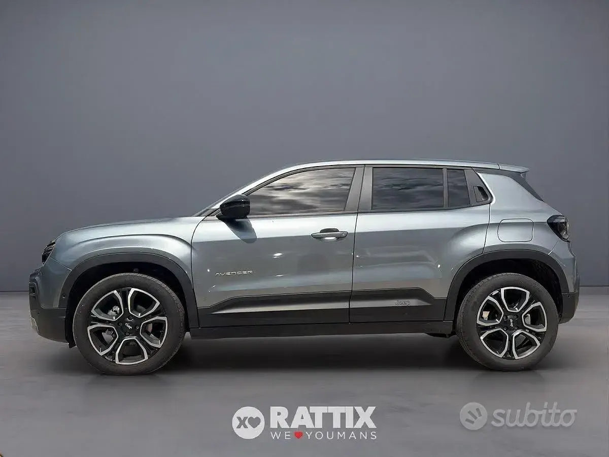 Usata Jeep Avenger Summit 101 CV (74 kW) 2025 Grigio granite SUV