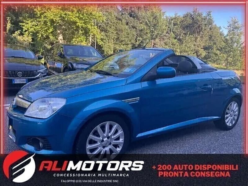 Blu Usata 2005 Opel Tigra Cabrio | 3990 € (Buon prezzo) - Immagine 1/4