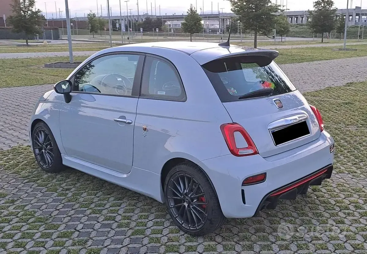 Usata Abarth 595 Pista 160 CV (117 kW) 2018 Grigio Berlina
