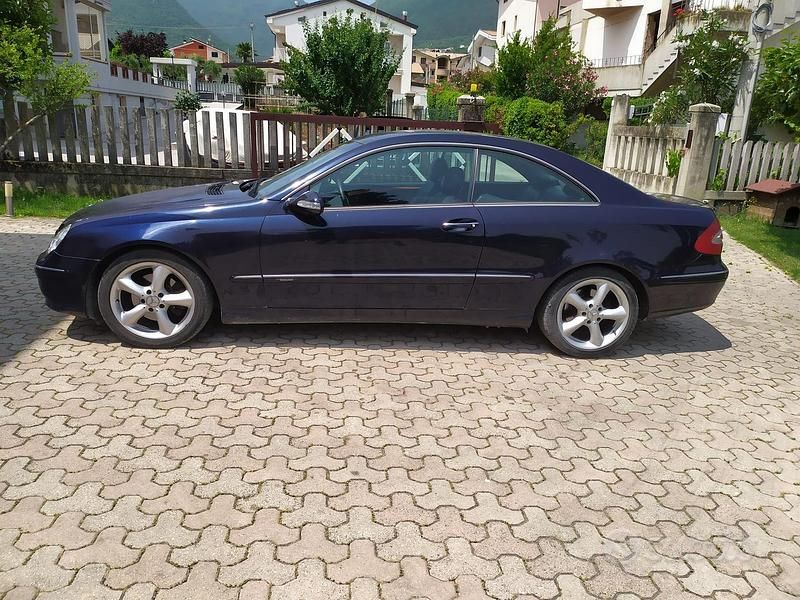Usata Mercedes CLK270 Elegance 170 CV (125 kW) 2002 Coupé