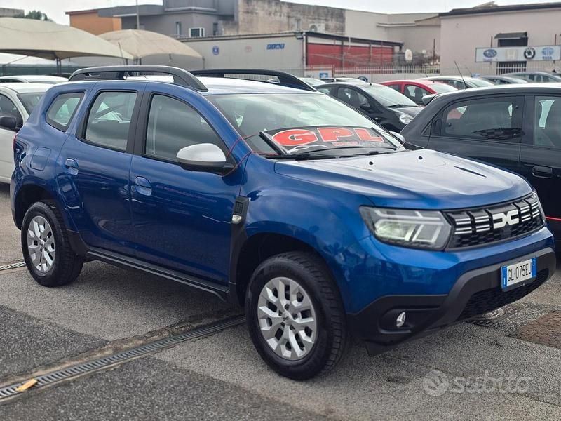 Usata Dacia Duster Comfort 101 CV (74 kW) 2023 Blu SUV