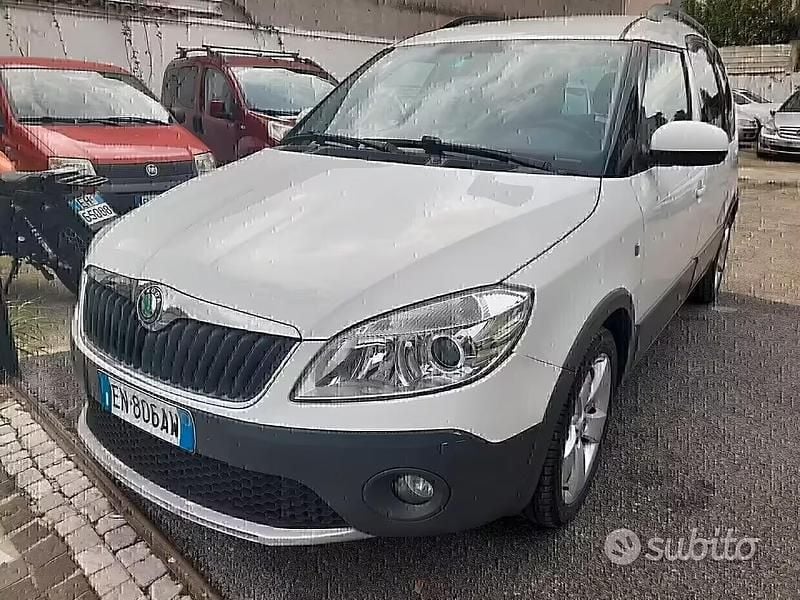 Usata Skoda Roomster Ambition 86 CV (63 kW) 2012 Bianco Monovolume