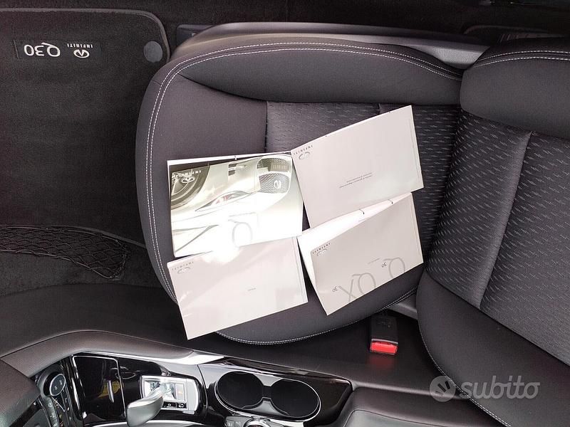 Usata Infiniti Q30 Premium 110 CV (80 kW) 2017 Grigio Berlina
