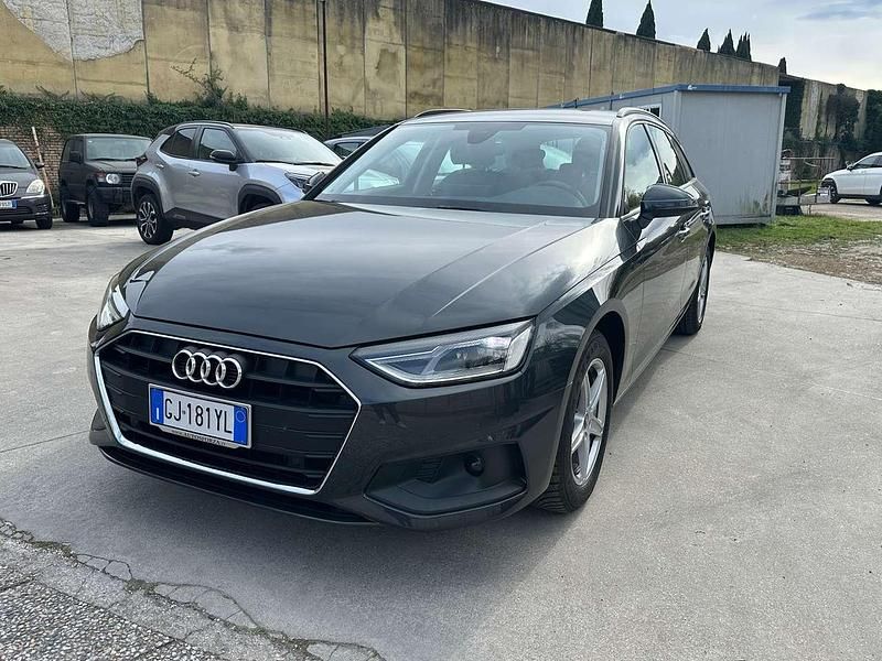 Usata Audi A4 Advanced 163 CV (119 kW) 2022 Chronos Station wagon