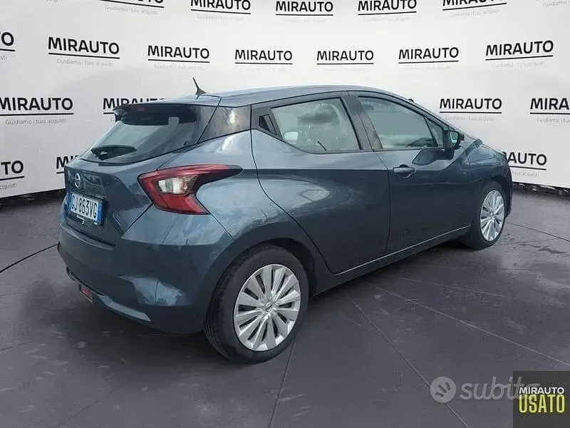 Usata Nissan Micra Acenta 92 CV (67 kW) 2022 Grigio Utilitaria