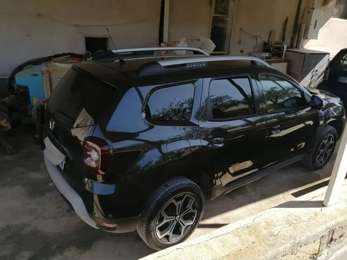 Usata Dacia Duster 116 CV (85 kW) 2021 Nero SUV