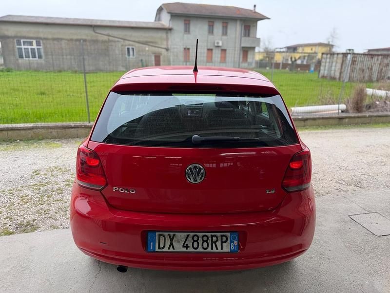 Usata VW Polo Highline 85 CV (62 kW) 2009 Rosso Utilitaria