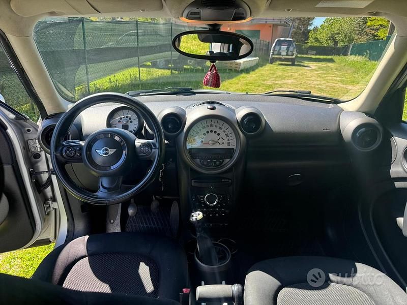 Usata Mini One D Countryman 90 CV (66 kW) 2012 Argento SUV