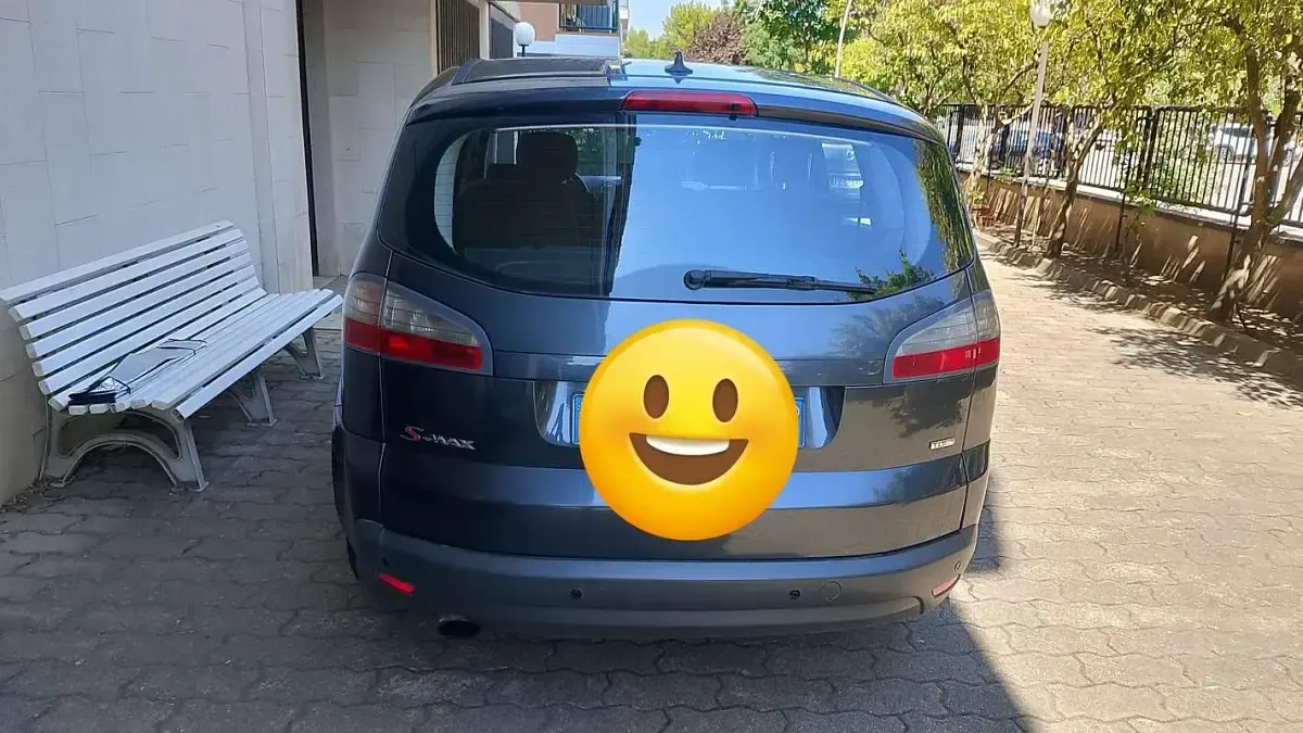 Usata Ford S-MAX Titanium 125 CV (91 kW) 2008 Monovolume