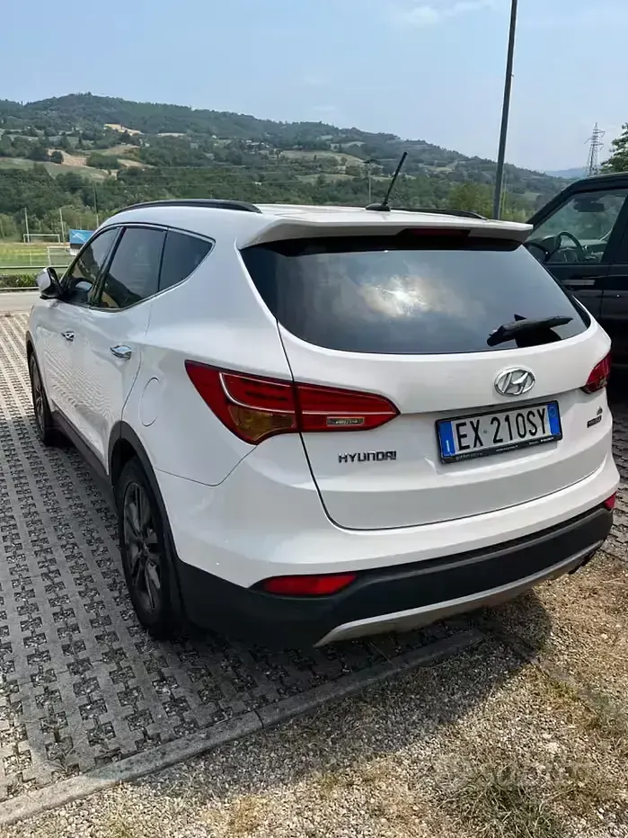 Usata Hyundai Santa Fe Style 197 CV (144 kW) 2015 Bianco SUV