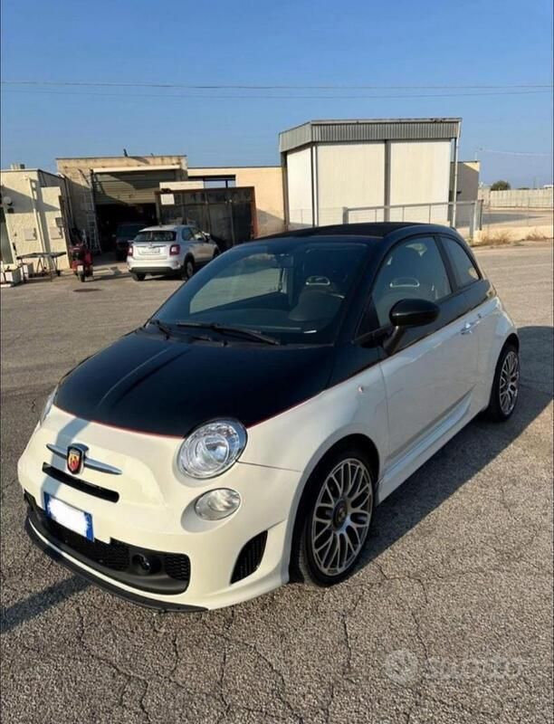 Usata Abarth 500C 180 CV (132 kW) 2014 Bianco Cabrio