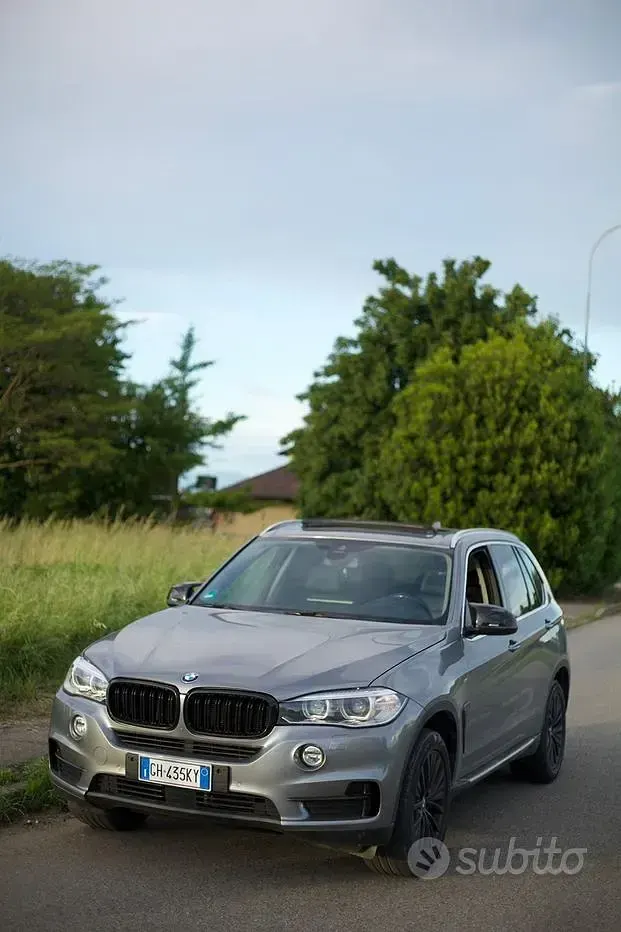 Begagnad BMW X5 Efficient Dynamics 231 HK (169 kW) 2015 Grå SUV
