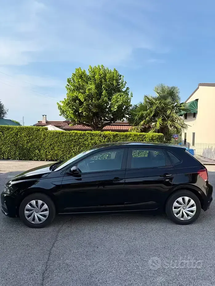 Usata VW Polo 80 CV (58 kW) 2019 Nero Utilitaria