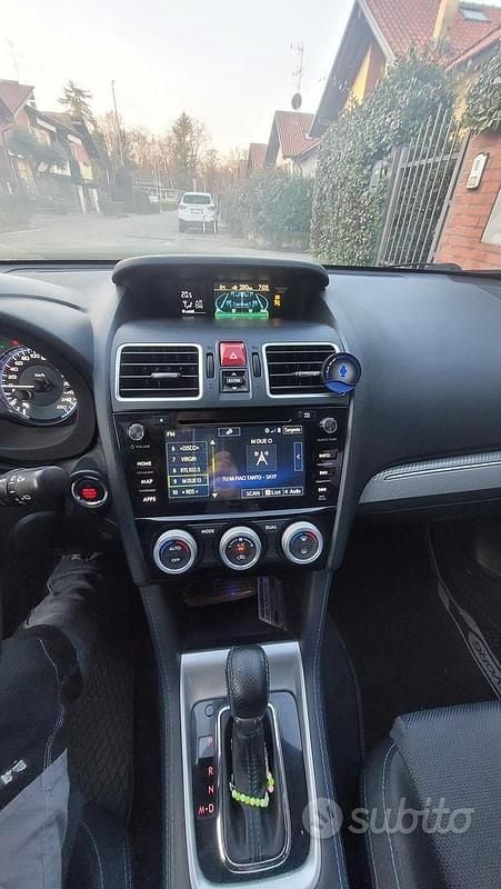 Usata Subaru Levorg 170 CV (125 kW) 2016 Grigio Station wagon