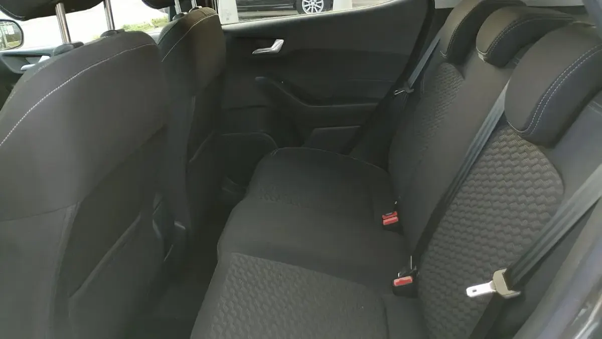Usata Ford Fiesta Business Edition 125 CV (91 kW) 2022 Grigio Utilitaria