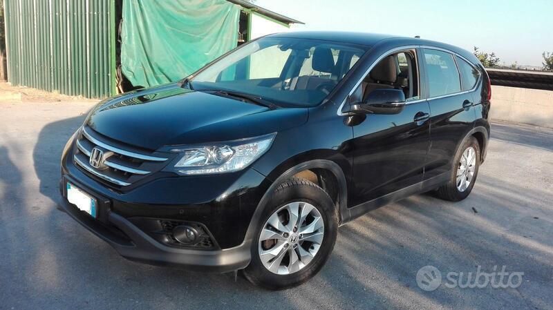 Nero Usata 2013 Honda CR-V SUV | 9000 € - Immagine 1/4