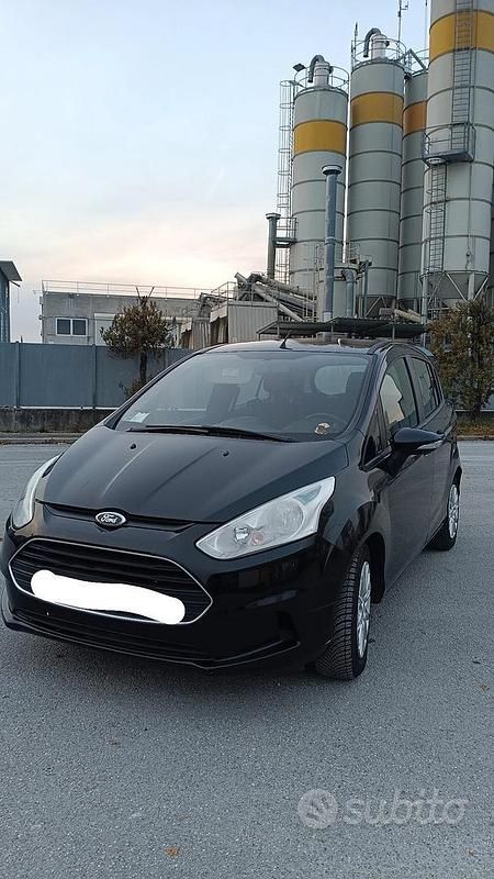 Nero Usata 2014 Ford B-MAX Monovolume | 3250 € (Super prezzo) - Immagine 1/4