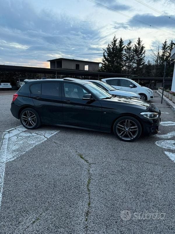 Usata BMW 120 Efficient Dynamics 190 CV (139 kW) 2017 Nero Utilitaria