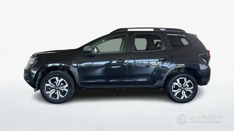 Usata Dacia Duster Journey 101 CV (74 kW) 2023 Nero SUV