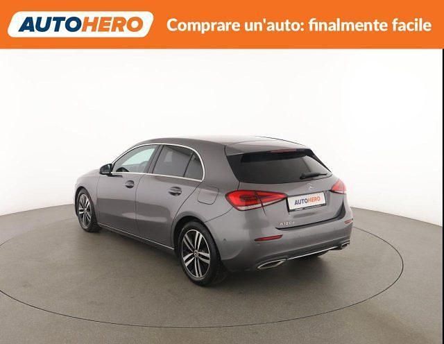 Usata Mercedes A180 115 CV (84 kW) 2021 Grigio Berlina
