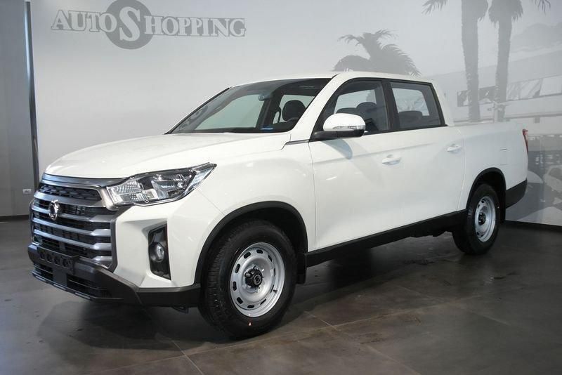 Bianco Usata 2022 Ssangyong (KGM) Rexton SUV | 27.790 € (Molto cara) - Immagine 1/4