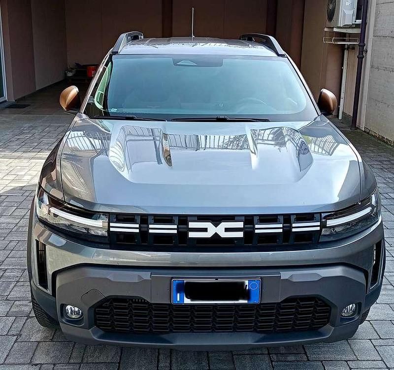 Usata Dacia Duster Extreme 120 CV (88 kW) 2025 Grigio SUV