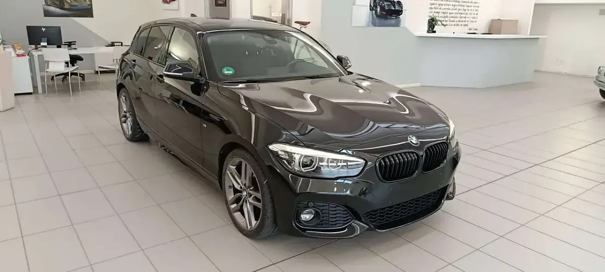 Usata BMW 120 M Sport 184 CV (135 kW) 2019 Nero Utilitaria