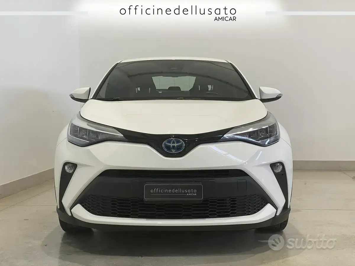 Usata Toyota C-HR Active 98 CV (72 kW) 2023 SUV