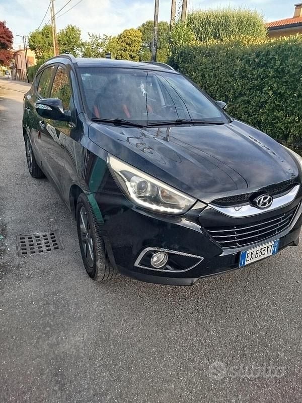 Usata Hyundai ix35 115 CV (84 kW) 2015 Nero SUV