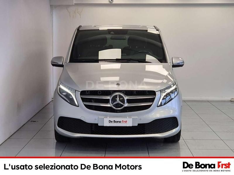 Usata Mercedes V250 190 CV (139 kW) 2021 Argento Monovolume