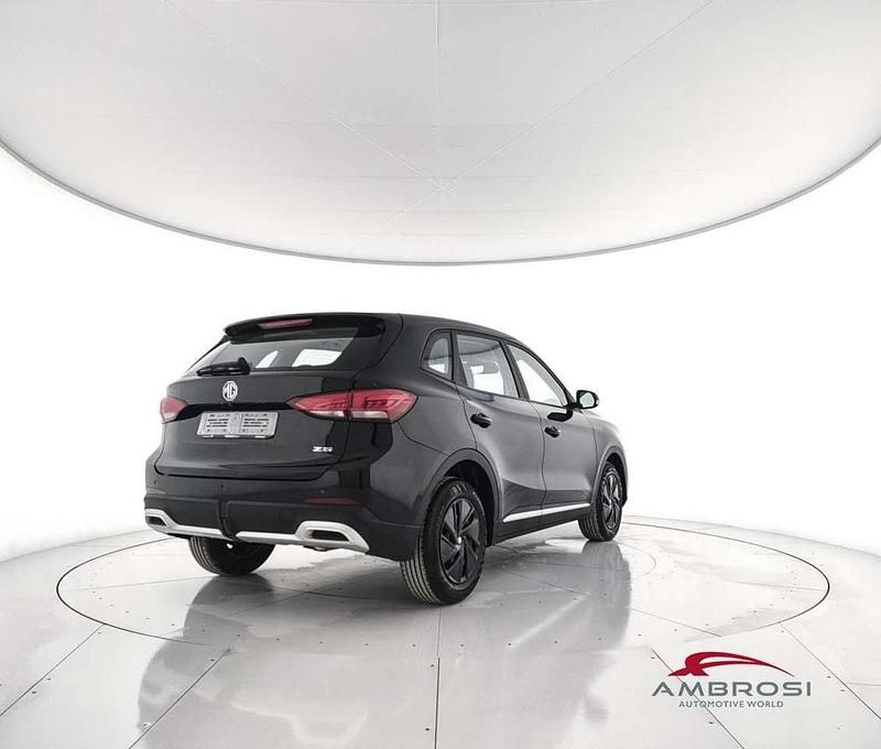 Nuova MG ZS 116 CV (85 kW) 2026 Dark black SUV