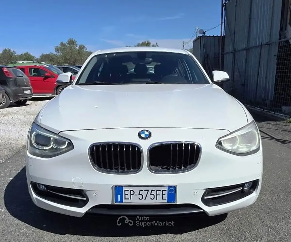 Begagnad BMW 118 143 HK (105 kW) 2012 Halvkombi
