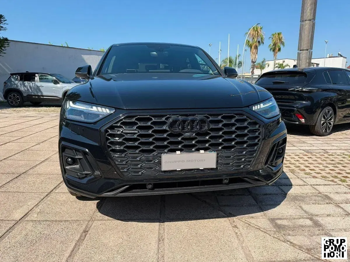 Usata Audi Q5 Sportback S-Line 204 CV (150 kW) 2024 Nero SUV