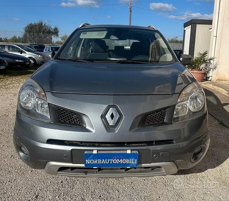 Usata Renault Koleos Dynamique 150 CV (110 kW) 2009 Grigio SUV