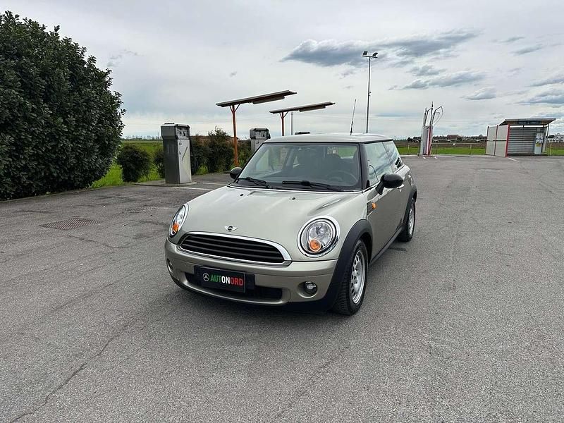 Beige Usata 2007 Mini ONE Pepper Due volumi | 5899 € (Buon prezzo) - Immagine 1/4