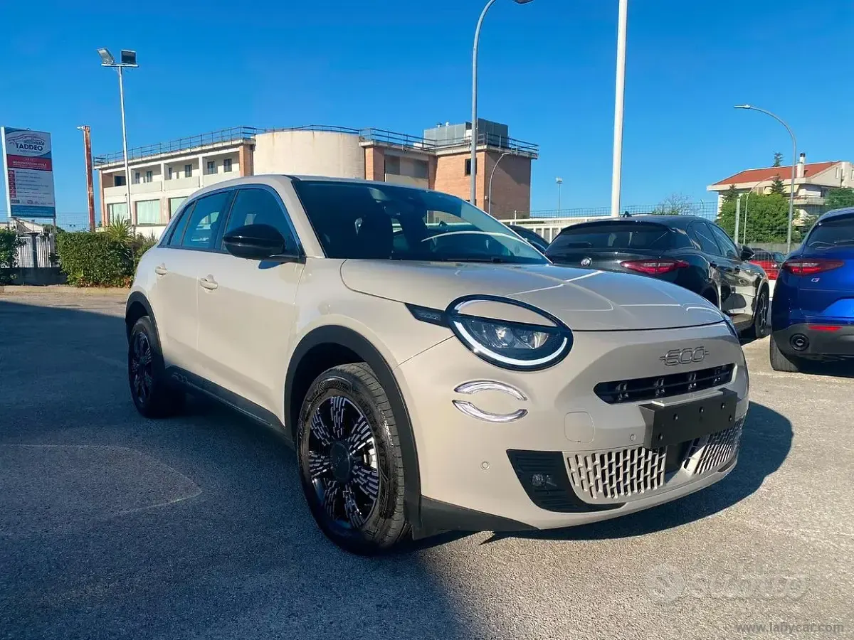 Usata Fiat 600 Icon 136 CV (100 kW) 2025 SUV