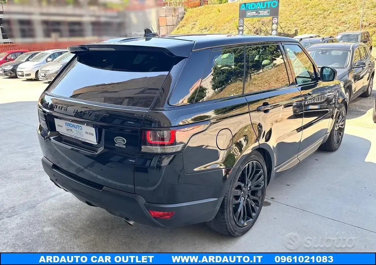 Usata Land Rover Range Rover HSE Dynamic 249 CV (183 kW) 2015 Nero SUV
