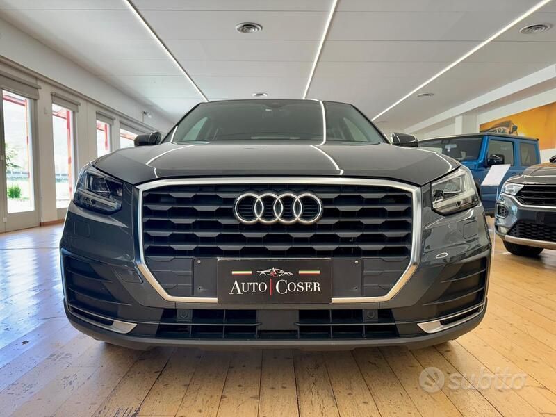 Usata Audi Q2 Business 116 CV (85 kW) 2020 Grigio SUV