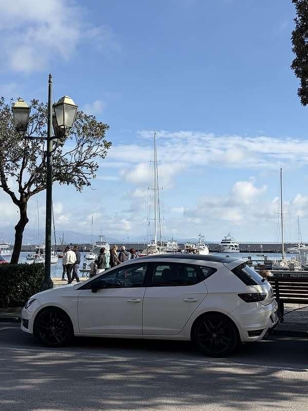 Usata Seat Leon FR 150 CV (110 kW) 2013 Berlina