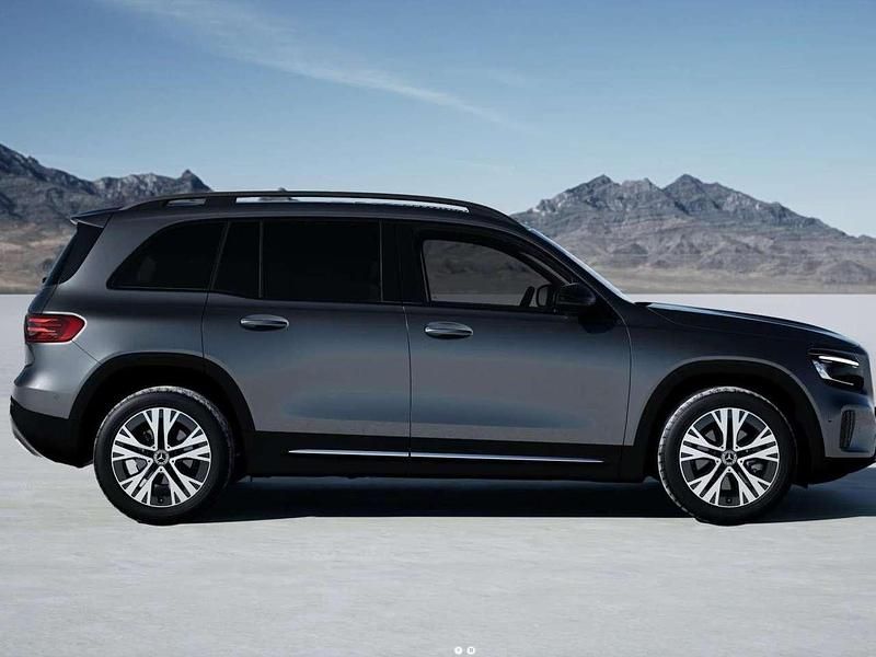 Nuova Mercedes GLB180 Advanced Plus 116 CV (85 kW) 2025 Grigio SUV