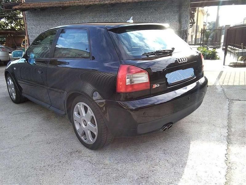 Usata Audi S3 Ambiente 210 CV (154 kW) 2001 Nero Berlina