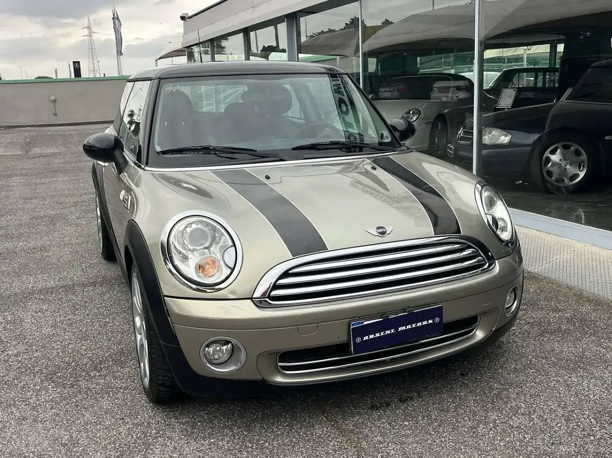 Usata Mini Cooper Pepper 120 CV (88 kW) 2007 Other Utilitaria