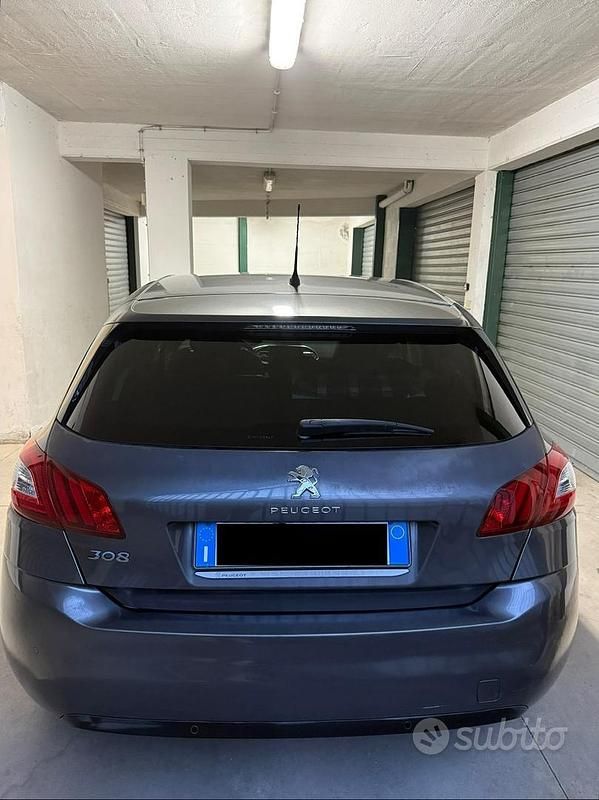 Usata Peugeot 308 Allure 120 CV (88 kW) 2017 Grigio Berlina